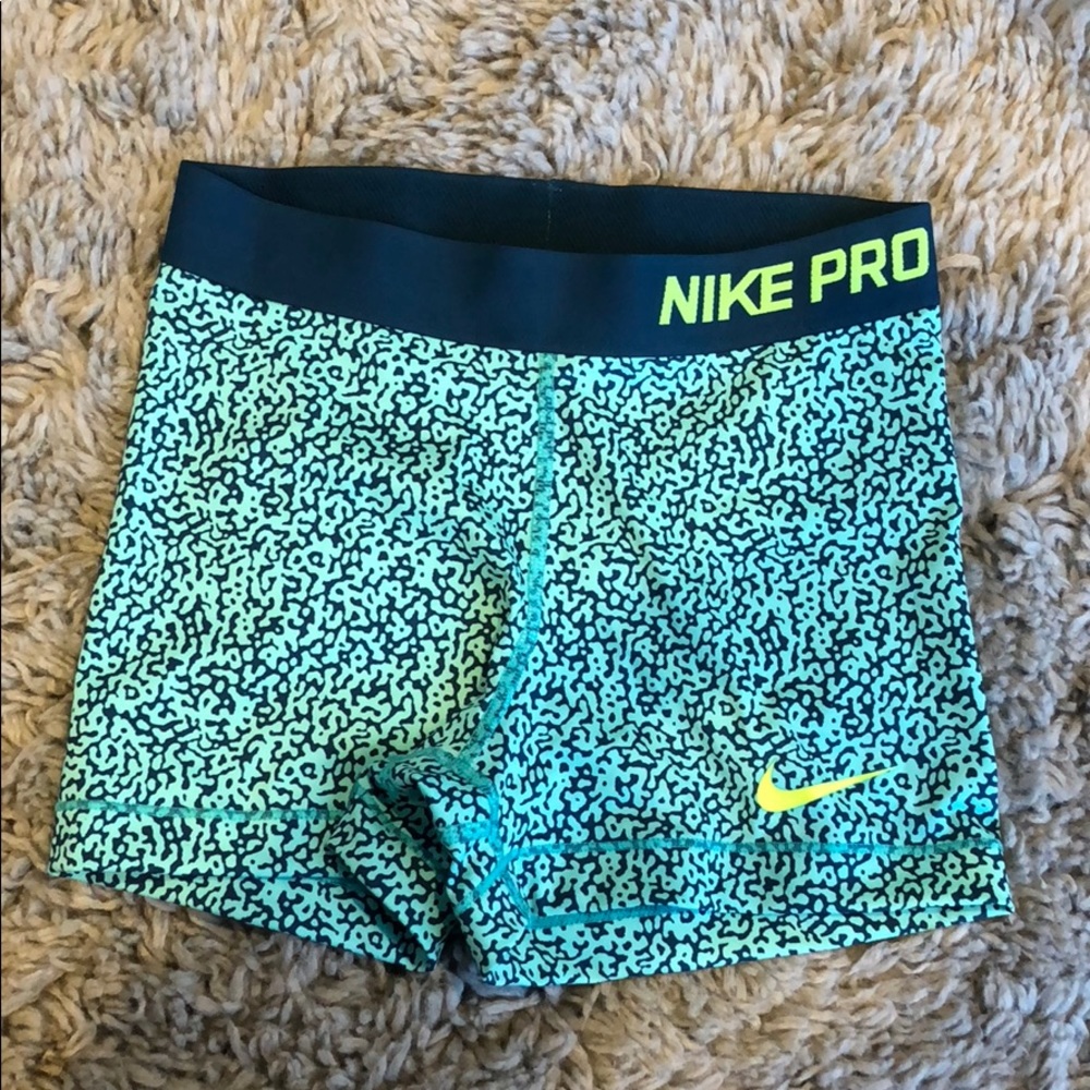 Nike Pro spandex